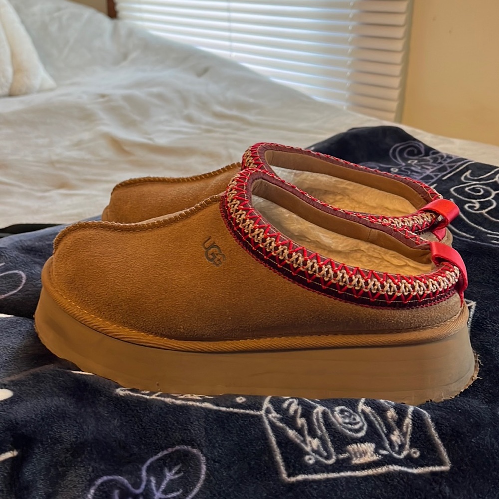 Ugg Tasman Platform Slippers